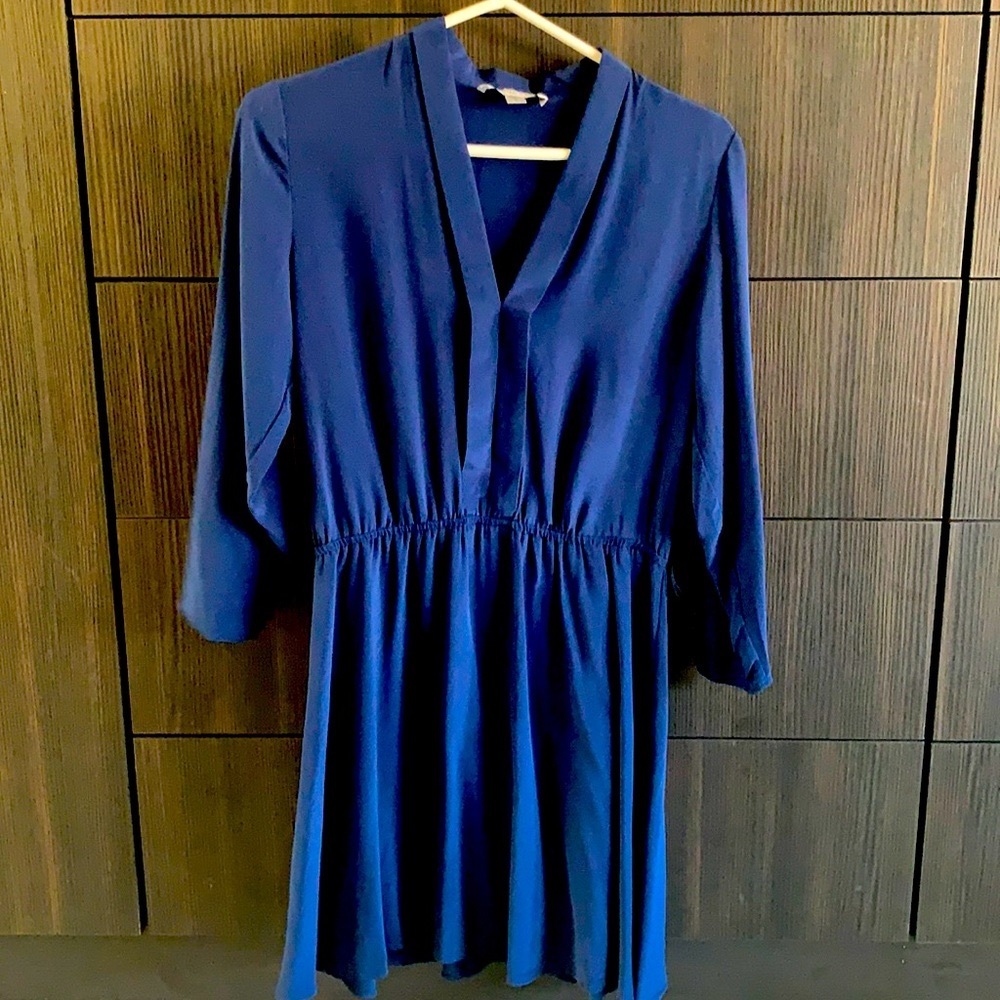 Amour Vert blue 100% silk dress
